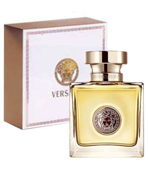 versace signature perfume for women.